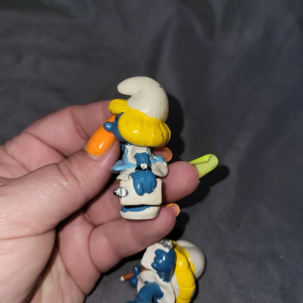 Vintage 1981 Mini PVC Smurf Smurfette Nurse Schleich/Peyo Secretary Figures 2